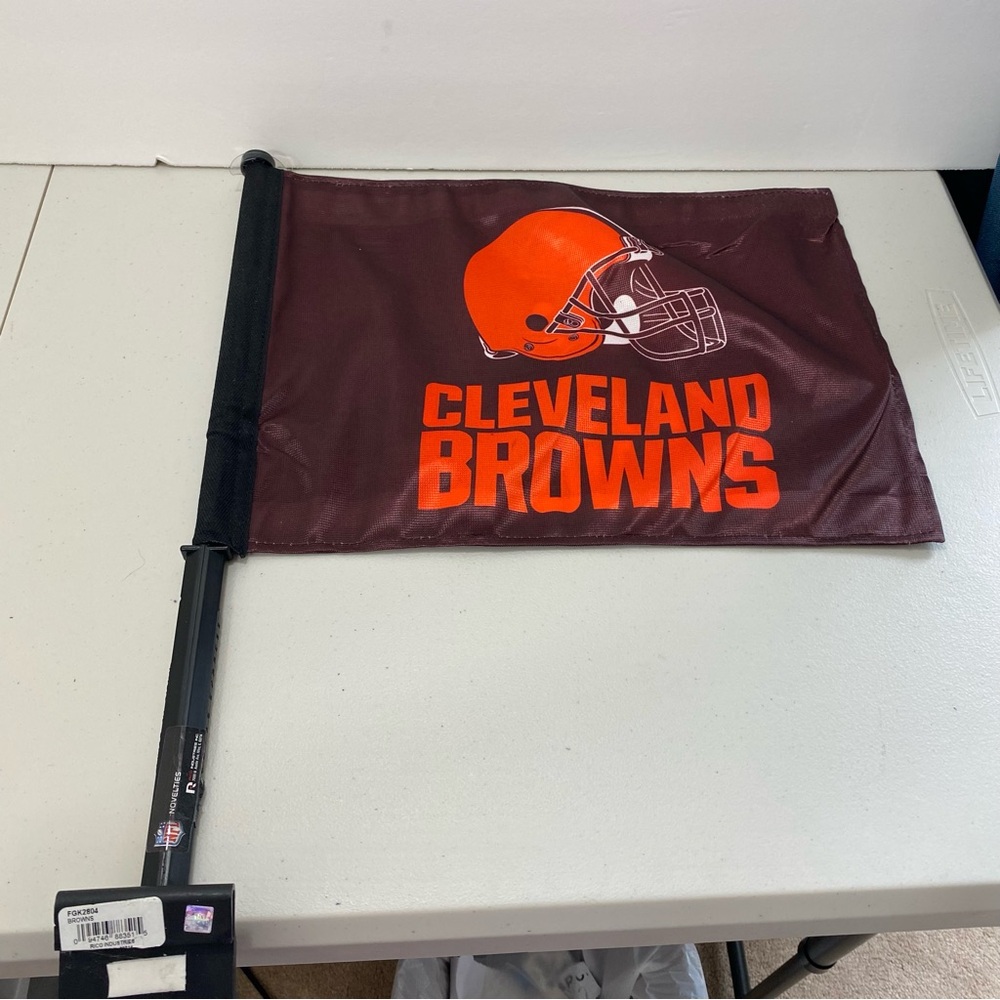 NFL Cleveland Browns Football Team Car Window Flag Logo‎ 2-side 10"X15"